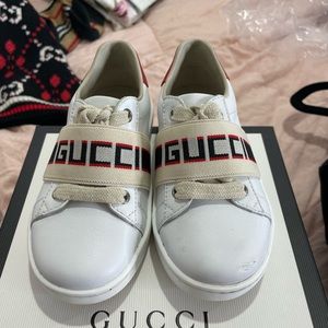 Guccis sneakers kids size 7c